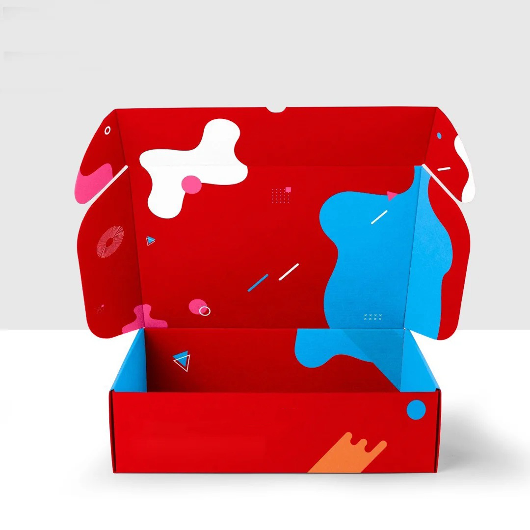 Black mailer box